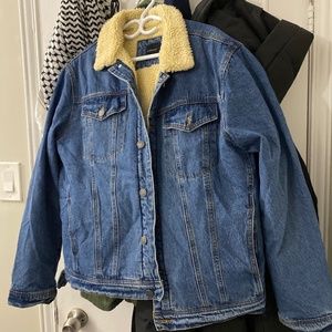 Demin trucker jacket